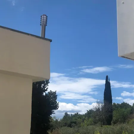 Kuca Za Odmor Orebic بيت للعطل
